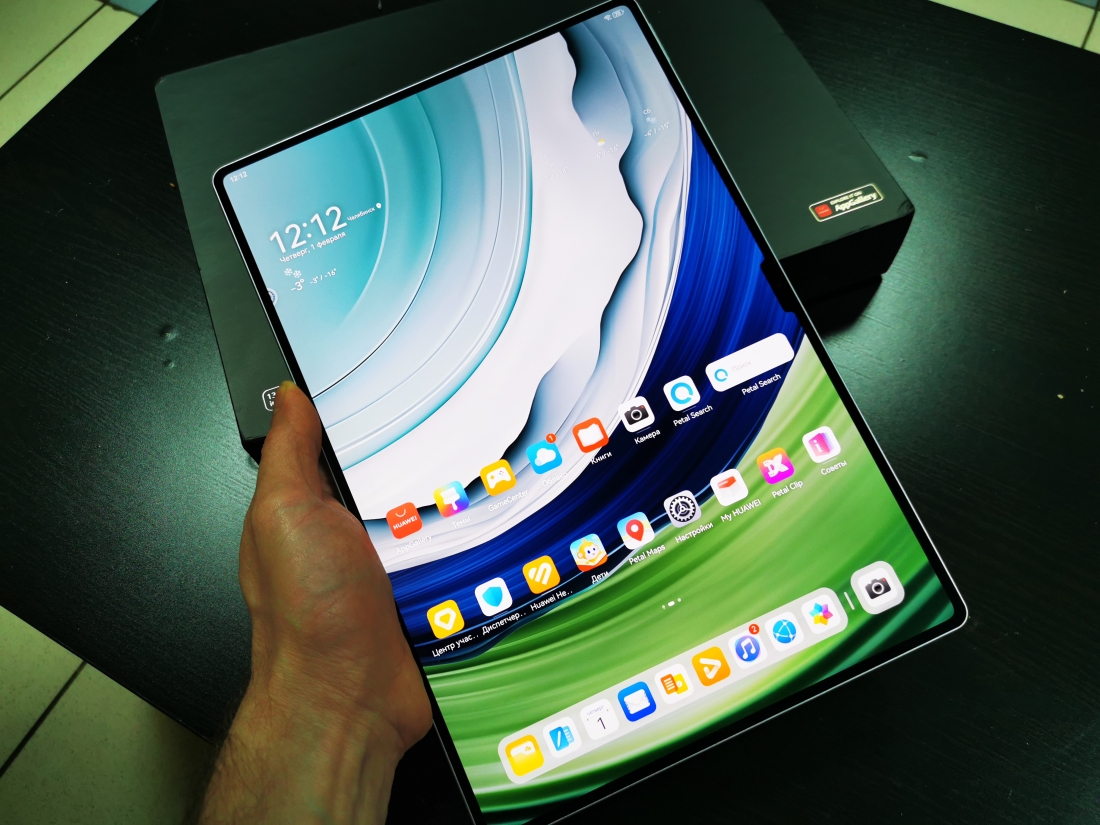 Впечатляющий планшет: тест-обзор 13.2-дюймового Huawei MatePad Pro.