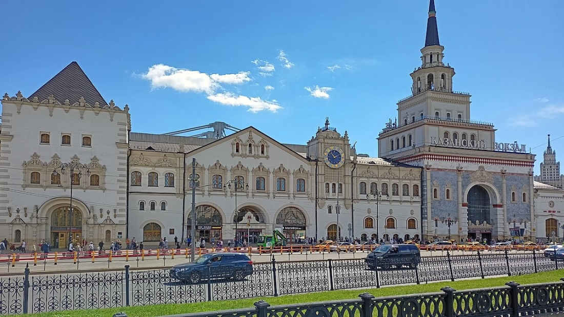 Казанский вокзал Москвы. Казанский вокзал Москвы.