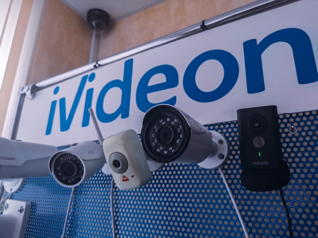СберМобайл и Ivideon договорились о совместных проектах для бизнеса и госсектора. СберМобайл и Ivideon договорились о совместных проектах для бизнеса и госсектора.