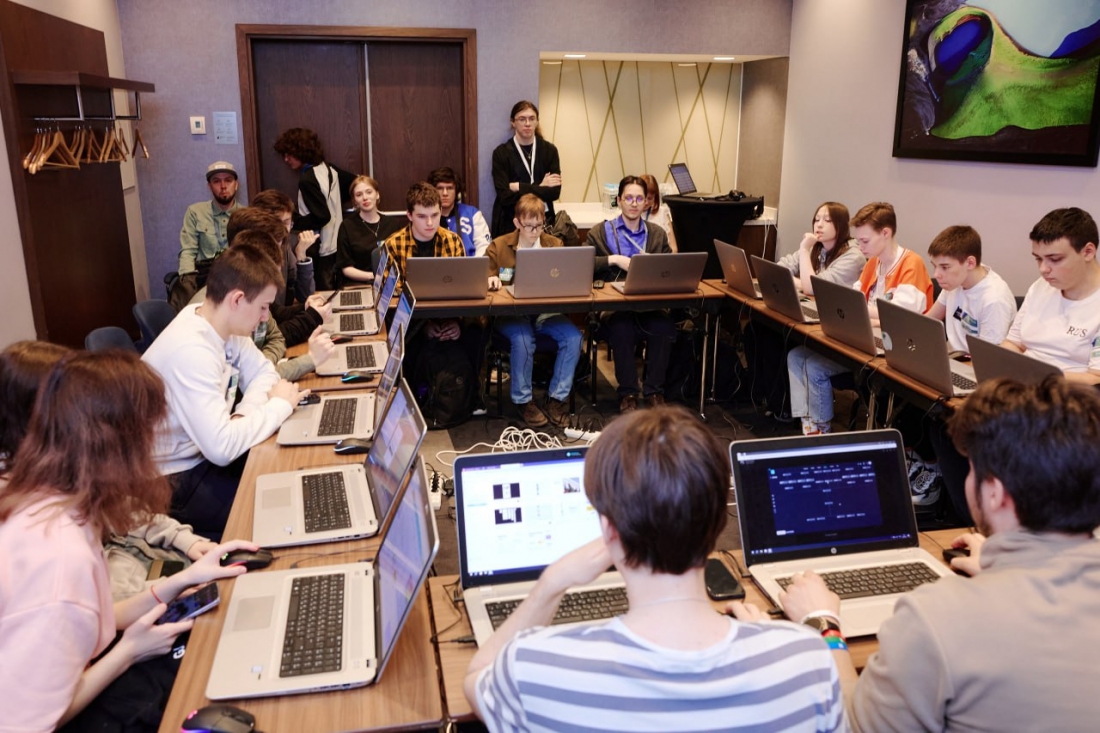 Разрыв между ожиданиями работодателей и навыками соискателей в ИТ-сфере вырос до рекордных значений. Разрыв между ожиданиями работодателей и навыками соискателей в ИТ-сфере вырос до рекордных значений.